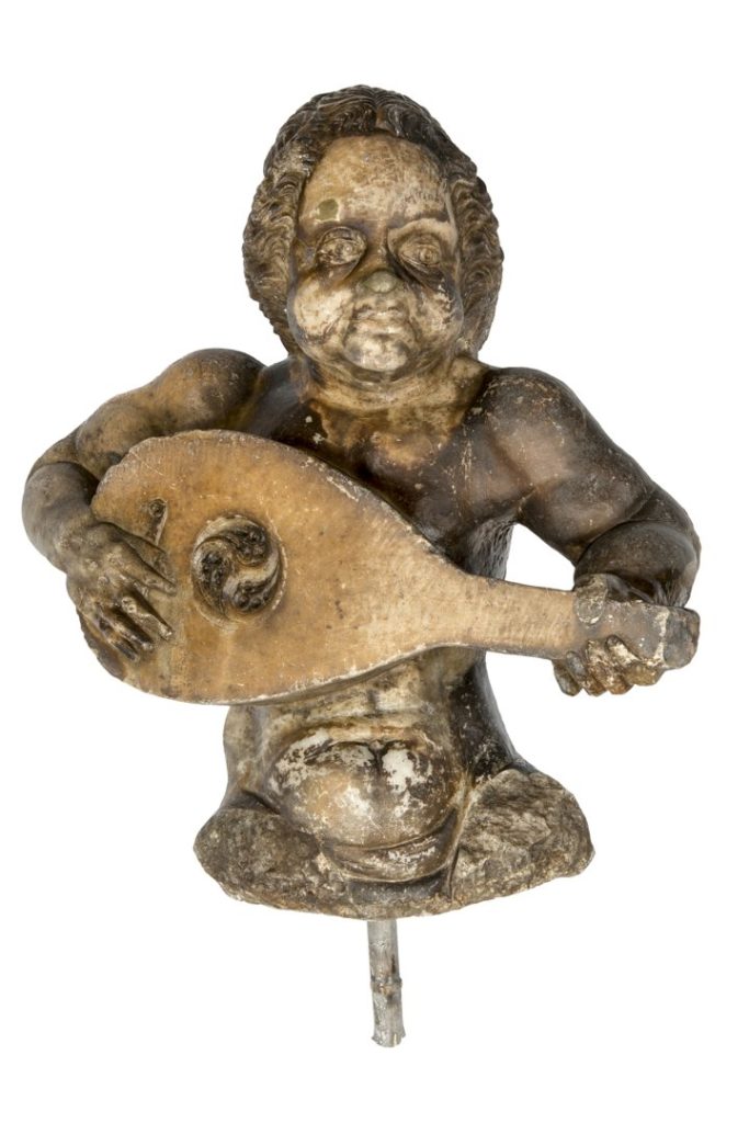 Putto suonatore di liuto