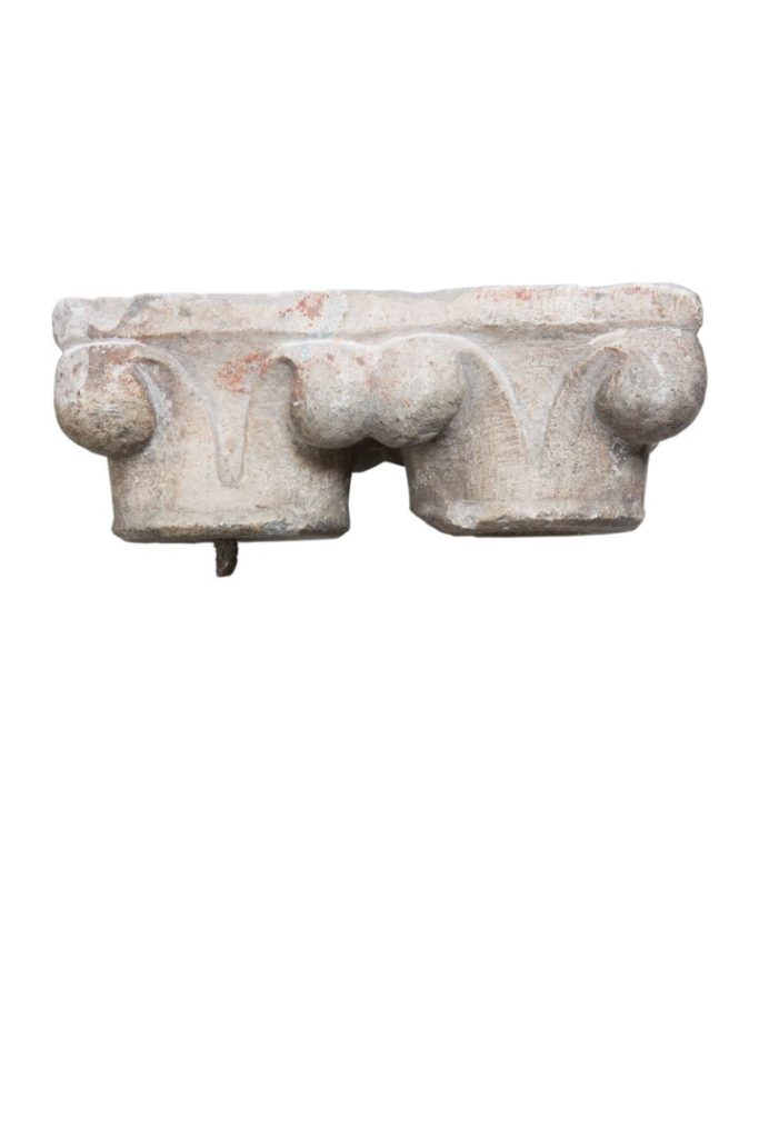 Capitelli di colonnine binate